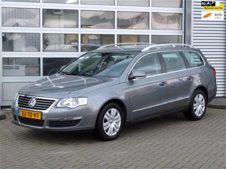 Volkswagen Passat Variant - 2.0 FSI Highline Business bj.2007 Navi | Clima | Leder - 1