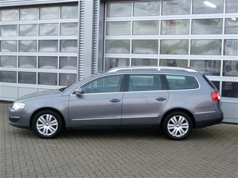 Volkswagen Passat Variant - 2.0 FSI Highline Business bj.2007 Navi | Clima | Leder - 1