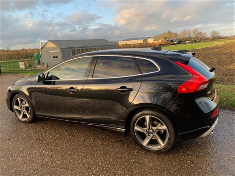 Volvo V40 - 1.6 D2 R-Design Leer Navigatie Camera enz - 1