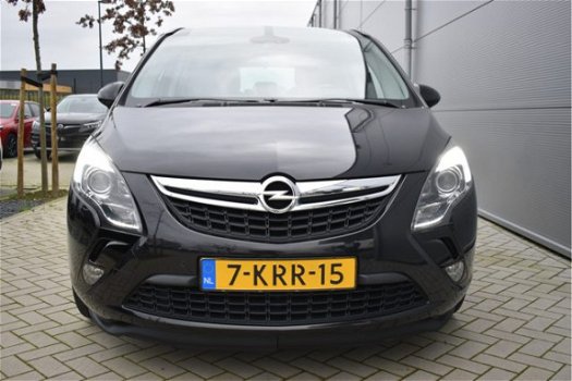 Opel Zafira Tourer - 1.4 Cosmo PANO XENON NAVI TREKHAAK / RIJKLAARPRIJS vol / ecc airco / 19 inch / - 1