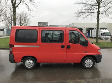 Peugeot Boxer - 270 C TDdi 2.5 DC 6-persoons, Trekhaak, CPV, Elektr.ramen. Goed rijdende auto voor e - 1