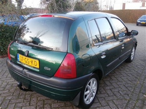 Renault Clio - 1.6-16V RXE - 1