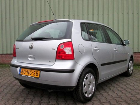 Volkswagen Polo - 1.4-16V Airco Cruise 5 Drs NL Auto 103683 Km Zeer Nette staat Bouwjaar 2003 - 1