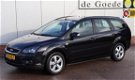 Ford Focus Wagon - 1.6-16V Trend - 1 - Thumbnail