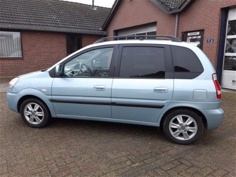 Hyundai Matrix - 1.6i Style Version Airco NL-auto Trekhaak Climate control - 1