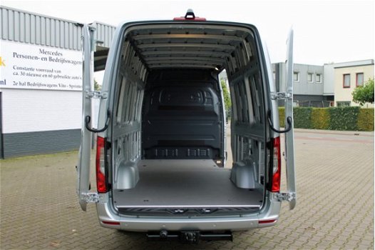 Mercedes-Benz Sprinter - 319 CDI L3H2 LED 7G-TRONIC MBUX 10 Trekhaak 3.5T Airco Camera PDC DAB+ Crui - 1