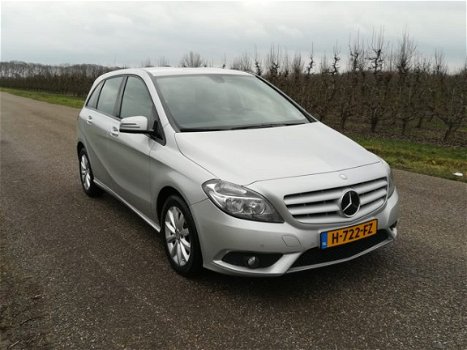 Mercedes-Benz B-klasse - 180 Ambition Automaat Navi | Bluetooth | PDC - 1