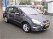 Ford S-Max - 1.6 EcoBoost Titanium |PDC V+A|Trekhaak|NAP-km.hist|Navi|Cruise|Panoramadak etc - 1 - Thumbnail