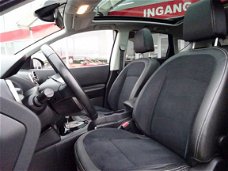 Nissan Qashqai - 2.0 16V AUT. TEKNA 140PK HALF-LEER PANO-DAK NAVI ECC-AIRCO LMV P