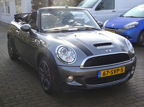 Mini Mini Cabrio - 1.6 Cooper S Chili 175pk Xenon Leder clima 70.646km - 1