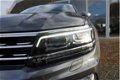 Volkswagen Tiguan - 1.5 TSI ACT DSG Highline R-Line, Trekhaak, ACC - 1 - Thumbnail