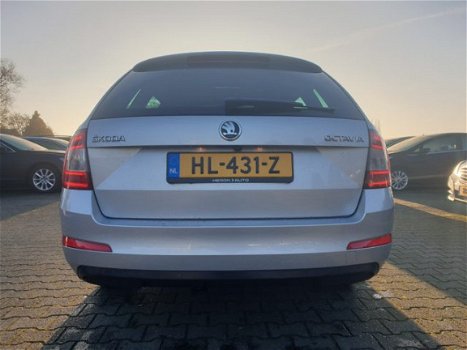 Skoda Octavia Combi - 1.6 TDI Greentech Ambition Businessline *XENON+NAVI+PDC+ECC+CRUISE - 1