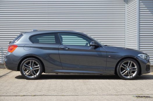 BMW 1-serie - 116i 3-deurs Executive M Sportpakket - 1