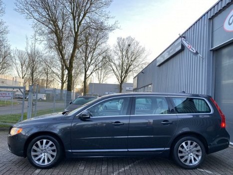 Volvo V70 - 1.6 T4 Lim. Edition Automaat, NW Model, 1e Eigenaar - 1