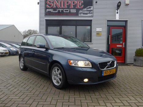 Volvo V50 - 1.6D Edition I -CLIMA-NAVI-TREKHAAK-266.973 KILOMETERS - 1