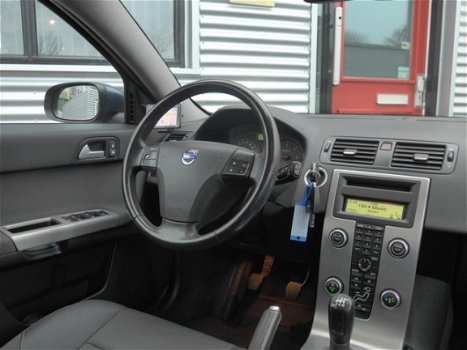 Volvo V50 - 1.6D Edition I -CLIMA-NAVI-TREKHAAK-266.973 KILOMETERS - 1