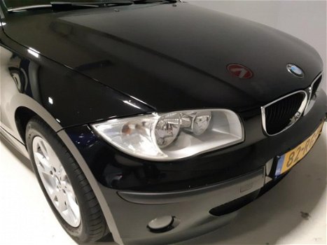 BMW 1-serie - 116i Airco, 5 deurs, zuinig - 1