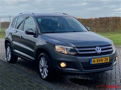 Volkswagen Tiguan - 2.0 TDI - 1