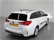 Toyota Auris - TS Lease Plus 1.8 Hybrid Xenon | Navigatie | Leder - 1 - Thumbnail