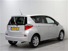 Toyota Verso S - 1.3 VVT-i Dynamic | Navigatie | Cruise control | Panoramadak