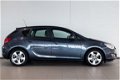 Opel Astra - 1.6 Edition | Airco | Cruise Control | Elektrische ramen | Radio | Bluetooth | 17 inch - 1 - Thumbnail