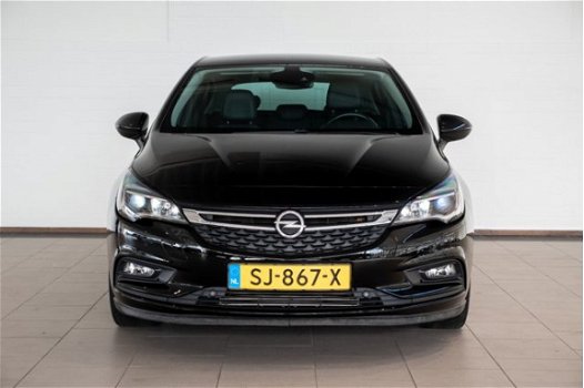 Opel Astra - 1.4 Turbo Innovation | Navigatie | Climate Control | Cruise Control | Camera & Parkeers - 1