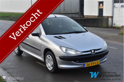 Peugeot 206 - 1.6 XT, Trekhaak, Nette auto, 5-deurs - 1