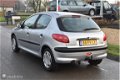 Peugeot 206 - 1.6 XT, Trekhaak, Nette auto, 5-deurs - 1 - Thumbnail