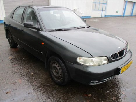 Daewoo Nubira - 1.6 - 16V Etec , 4DRS , HB - 1