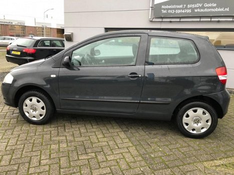 Volkswagen Fox - 1.2 Trendline 6 maanden Garantie, NAP - 1