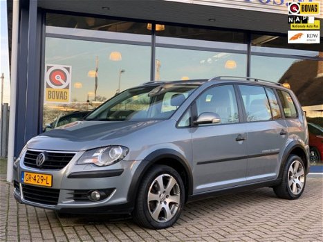 Volkswagen Touran - 1.4 TSI Cross 140PK Clima Cruise Parksens Stoelverw. Volledig Dealer onderhouden - 1