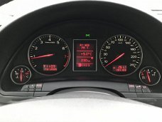 Audi A4 - 2.0 FSI Automaat, Clima, Cruise, Xenon