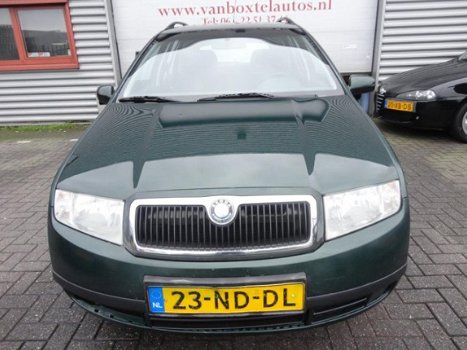 Skoda Fabia Combi - 1.4-16V Creation 5 deurs, 135.987 NAP en word afgeleverd met nwe APK, rijd als n - 1