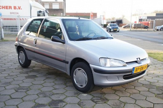 Peugeot 106 - 1.6 Accent - 1