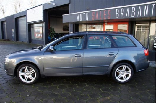 Audi A4 Avant - 1.8 Turbo Advance - 1