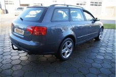 Audi A4 Avant - 1.8 Turbo Advance