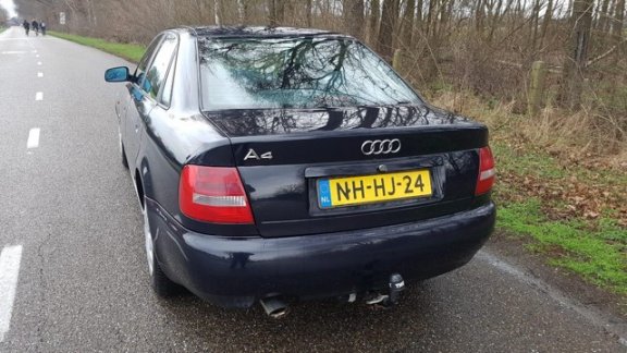 Audi A4 - 1.8 5V Apk 01-2021 - 1