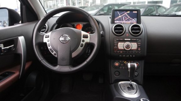 Nissan Qashqai - 2.0 Tekna Premium 4WD vol opties-leder-pano-navigatie-camera - 1