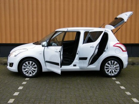 Suzuki Swift - 1.2i 16V VVT Exclusive I NL-Auto I 1e eig. I 100% dealer onderh - 1