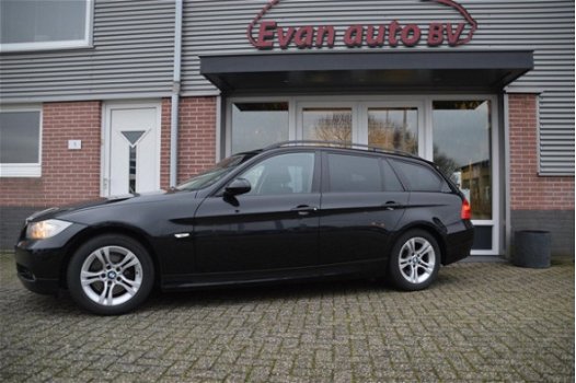 BMW 3-serie Touring - 318d Business Line - 1