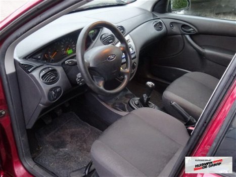 Ford Focus Wagon - 1.6 16V 2003 - 1