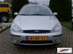 Ford Focus Wagon - 1.6 16V 2003 - 1 - Thumbnail