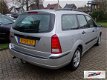 Ford Focus Wagon - 1.6 16V 2003 - 1 - Thumbnail