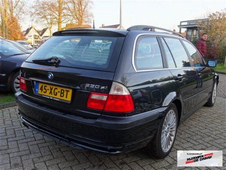 BMW 3-serie Touring - 330I High Exe Zwart 2003 Youngtimer Schuifdak 330XI - 1