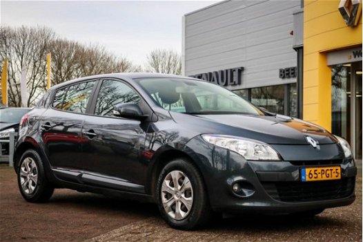 Renault Mégane - 1.5 dCi Expression | Nieuwe APK | Dealeronderhouden - 1