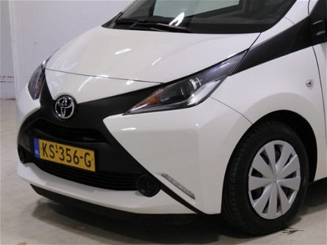 Toyota Aygo - 1.0 VVT-i x-now - 1