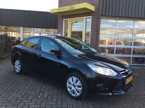 Ford Focus - 1.6 TI-VCT Trend Sedan, Airco, Cruise Control, Trekhaak - 1