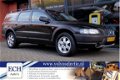 Volvo XC70 - 2.4T 200 pk Comfort Line, Airco, Navi, Cruise Control - 1 - Thumbnail