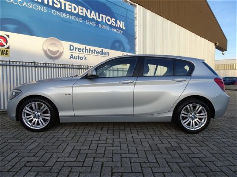 BMW 1-serie - 118i 170PK Urban 5-Drs Navi Leer Stoelverw Parkeersensor 17