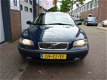 Volvo V70 - 2.4 Comfort Line Youngtimer, leder, Clima, Cruise, Trekh.. Vestiging Hilversum tel: 0356 - 1 - Thumbnail